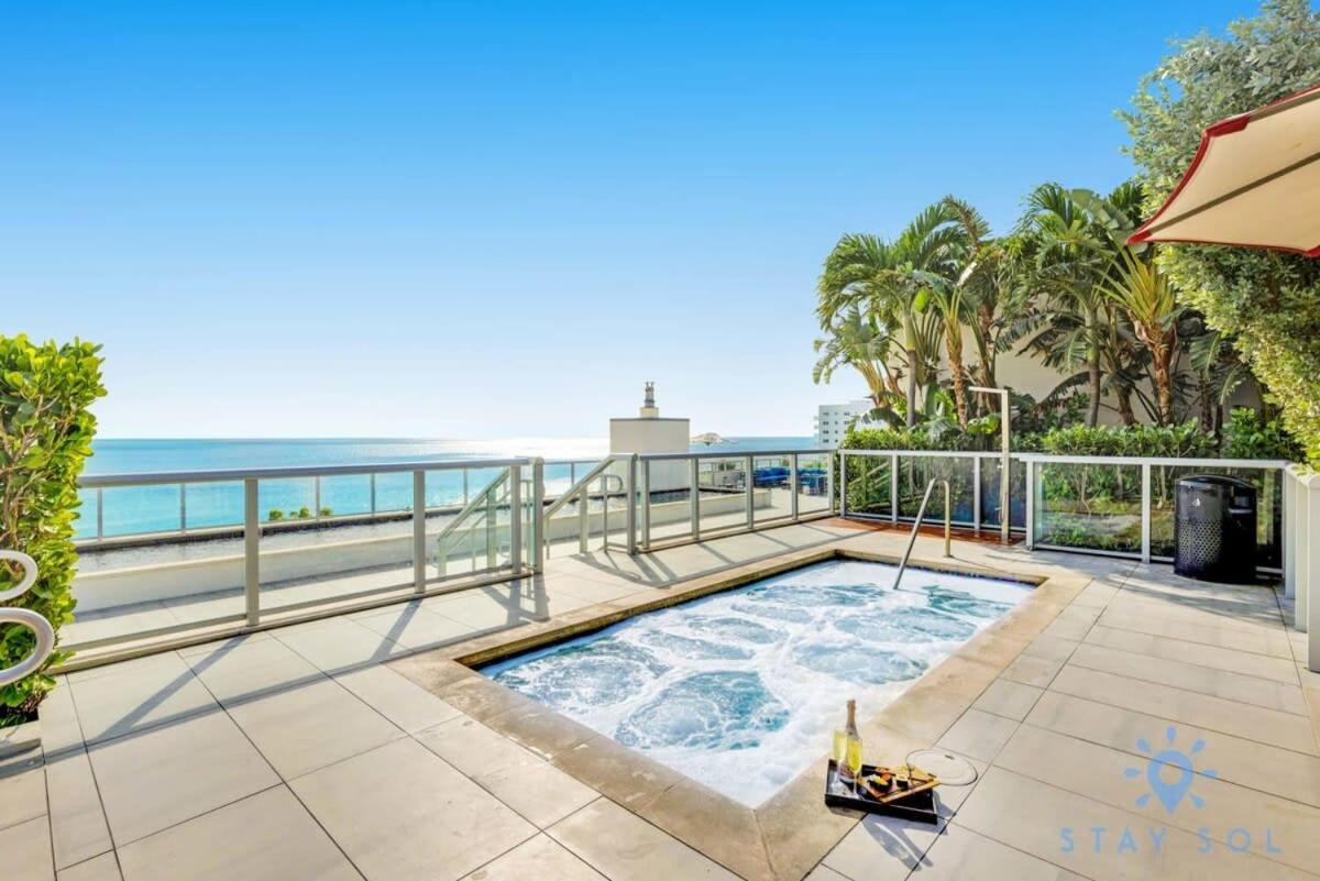 Rooftop Pool - Hollywood Beach Boardwalk Eksteriør bilde